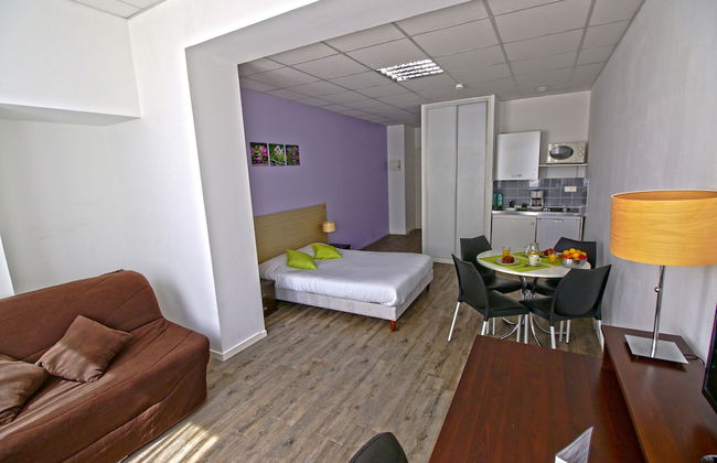 KOSY Appart’Hôtels – Le Cours Moreau - Foto 8