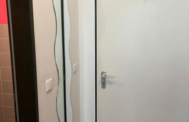 Helle FeWo am Waldrand - mit Balkon, Pool & Sauna - Foto 16