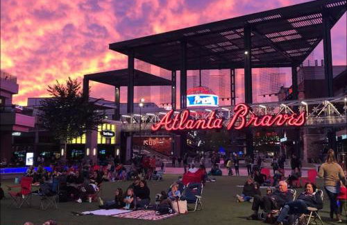 1 Spacious 4BR Getaway near Atlanta - Foto 26