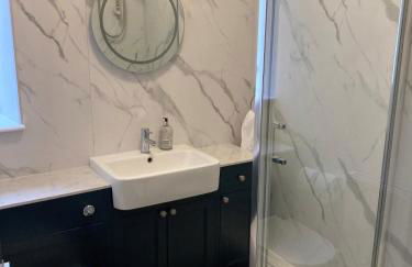 Tyn-Y-Berth Sleeps 27 luxury group accommodation - Photo 62