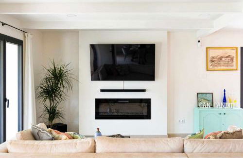 Can Candiu Establecimiento de 2 casas enteras - Foto 2