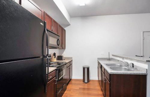 Private 2Bdrm Apartment Convenient to All - Foto 7