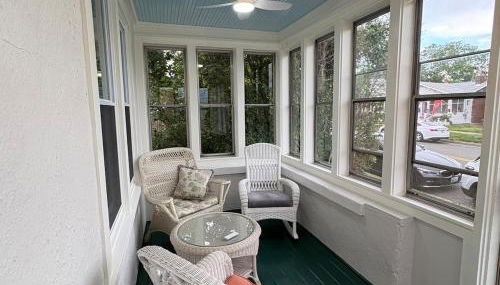 Quantico 3 BR SFH King Beds Game Room Walk to Train Station - Foto 2