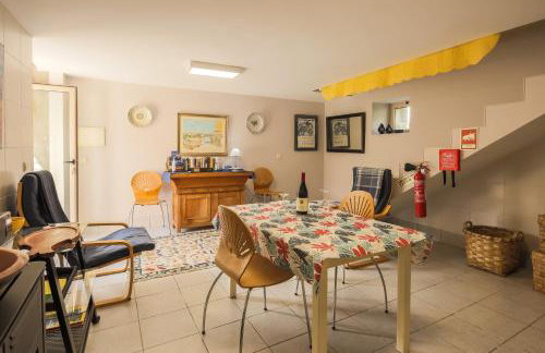 Lemon Tree Cottage at Terrus Winery - Foto 18