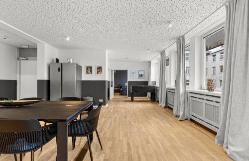 280 qm Billard Tischtennis Tischkicker - Foto 17