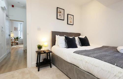 The Cosy Corner – Modern 2-Bed - Photo 15