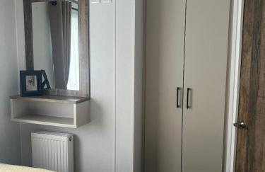 NEW 2025 Modern 3Bedrooms Lodge Walk to Beach - Foto 36