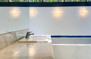 Casa térrea de alto padrão com piscina e cozinha de cinema na Granja Viana - Foto 88