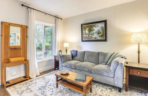 8 Mi to Columbia River Gorge Cottage with Deck! - Photo 4