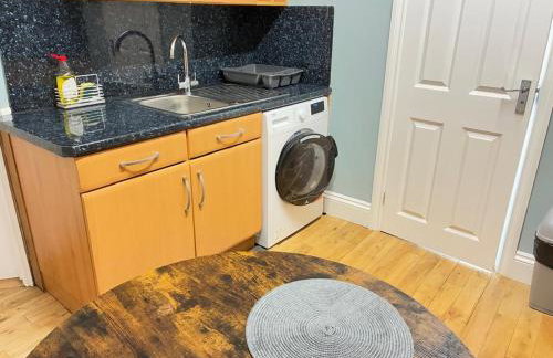 A-N-G Apartments - Parking EV 22kW by the Beach, Canoe Lake & South Parade Pier - Foto 27