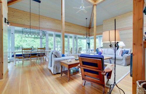 Serene Washington Island Getaway with Private Beach! - Photo 6