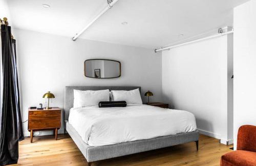 2 King Beds, Historic DTWN Hotel, Steps 2 Restaurants Room # 405 - Foto 3