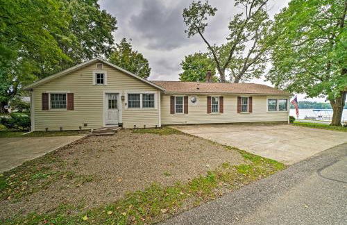 Boat and Ski Home on Edinboro Lake with Grill! - Foto 30