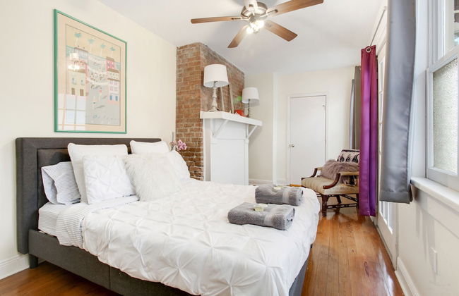 Montgomery Apartments on Magazine Street - Foto 10