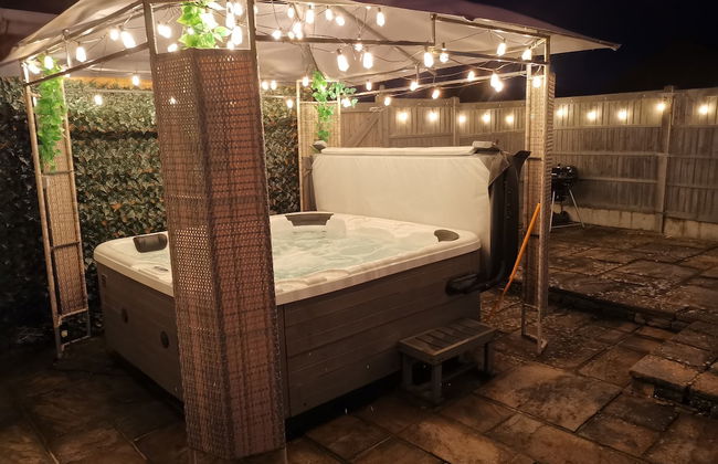 Charming 4-bed Cottage in Hayling Island - Hot Tub - Foto 14