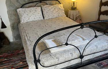 Theisoa.Old Little house in the garden . Andritsaina. - Foto 3