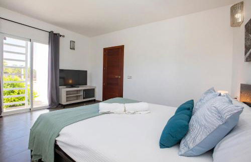 Villa in San Antonio Sleeps 10 - Foto 32