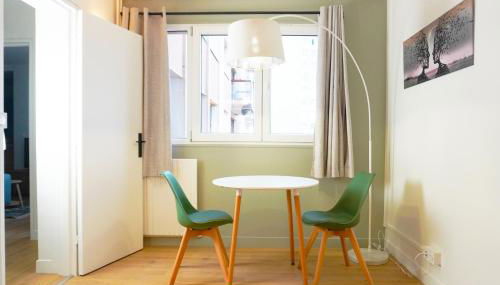 Appartement cosy T3 - RER C 400m - Foto 3