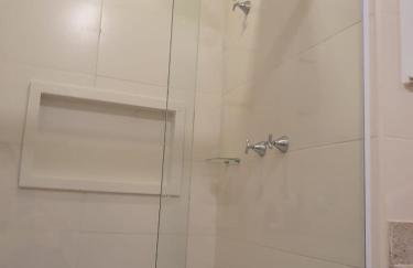 EXCELENTE APARTAMENTO ENTRE A LAGOA E O MAR!!! - Foto 28