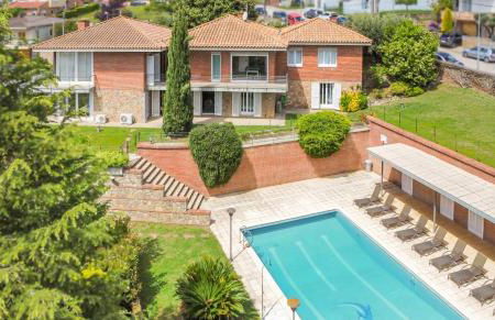 Majordoms - Sports Villa Banyoles - Foto 7