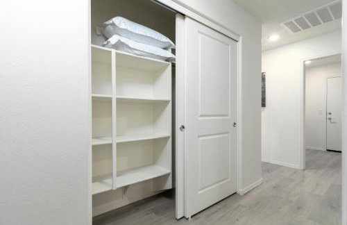 *Family Oasis*Shuffleboard*Backyard*Arcade*Garage* - Foto 20