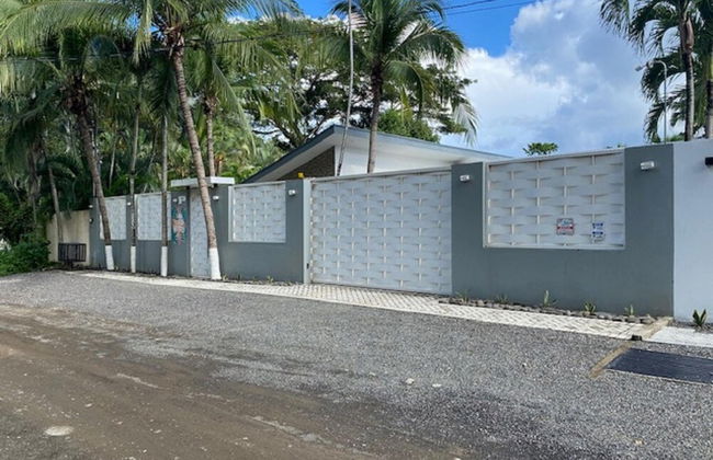 Playa Potrero Modern 3 BR Home Centrally Located - Casa Coastal Serenity - Photo 49