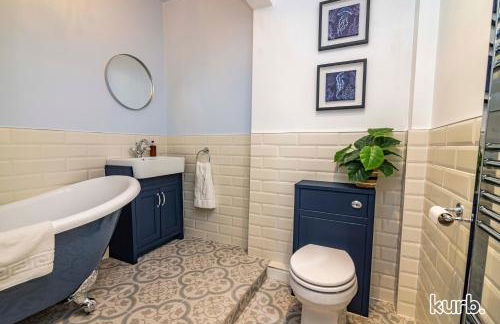 Fern Cottage - 5 bedroom House free Parking - Foto 11