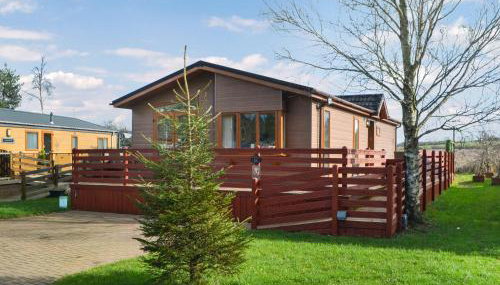 Floki's Lodge - Photo 1