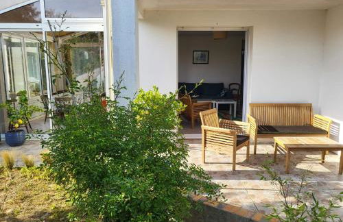 Appartement 3 chambres 6 pers rez de Jardin 5min plage quartier du Phare Location du dimanche au dimanche en juillet et aout - Photo 4