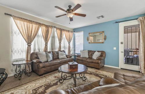 Entire Home in Surprise Downtown, Arizona - Foto 51