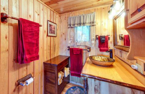 Waterfront Maine Vacation Rental with Private Dock - Foto 13