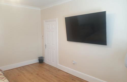London Luxury Apartments 4 min walk from Ilford Station, with FREE PARKING FREE WIFI - Foto 42