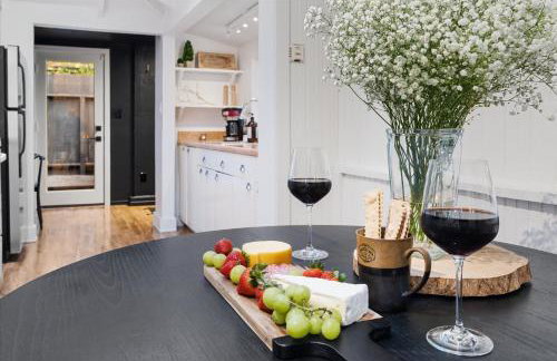 The Black Nest - Hot Tub Romantic Getaway - Foto 19