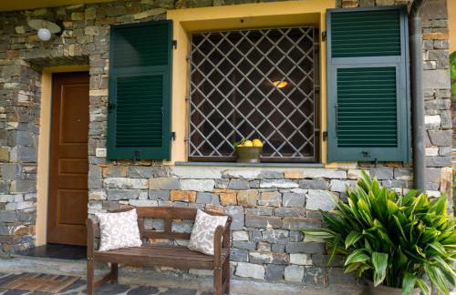 HOST4U - BORGATA VALLONE Apartments with Stunning Garden and Parking - Foto 14