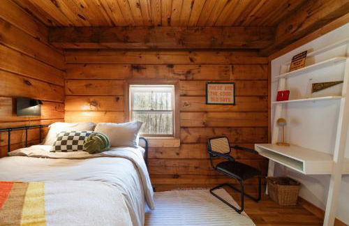 Stay Near Old Rag/White Oak Falls - Cozy Log Cabin - Foto 28