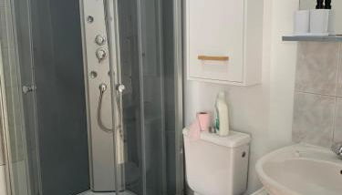 36 Maison entière,place parking devant garage - Foto 4