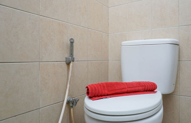 Comfy and Homey 2BR at Mediterania Marina Ancol Apartment - Foto 12