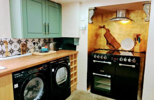 Cute Quirky Cottage - Photo 11