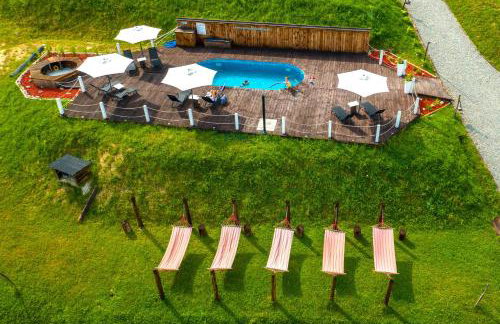 Stodoły w Bieszczadzie domy z basenem i widokiem na góry - Photo 48