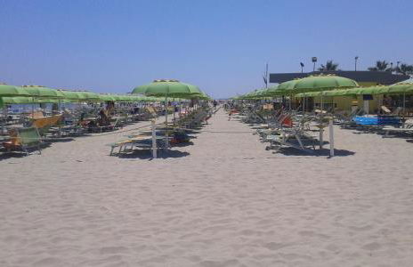On the Beach - Foto 26