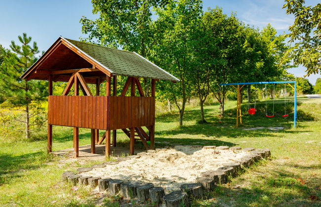 10 bedroom House in Fonyód with private pool and garden - Photo 41