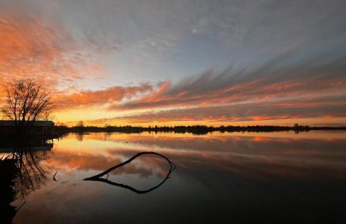 Wohlfühloase mit Pool, Kamin & großer Terrasse - Foto 40