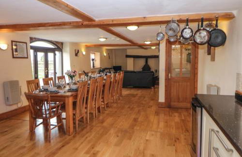 Bottomhouse Barn - Photo 8