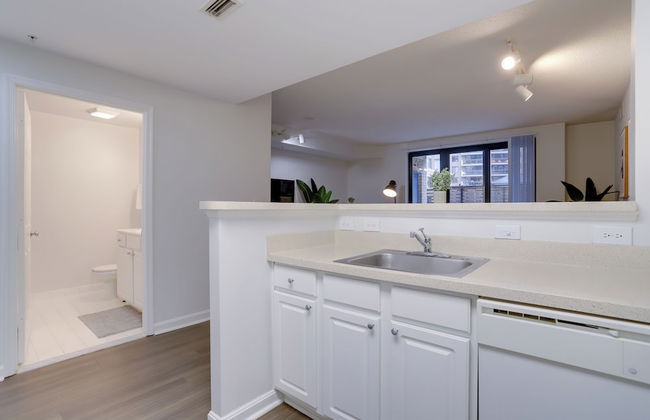 Arlington Apartments Near DC - Photo 50