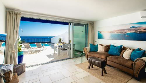 FRONTLINE VILLA 25, Modern Coastal Design with Amazing Views - Foto 2