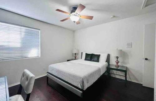 Cozy 3 Bedrooms Town home in Chandler with community pool - Foto 71