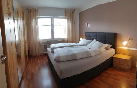 Haus Bramland --- 2 FeWo's --- EG 60qm und OG 55qm - Foto 1