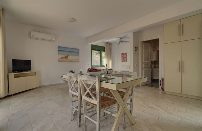 Ouzo Stone Studio - Photo 14