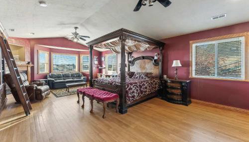 Mountain View Mansion - Photo 2