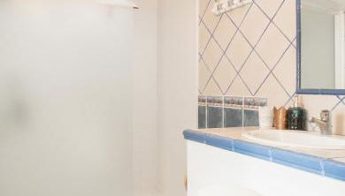 Charmante villa familiale, avec piscine privée, idéale pour une journée à la plage et proche des grands buffets - Foto 4